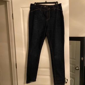 Jeans, skinny leg very little stretch.